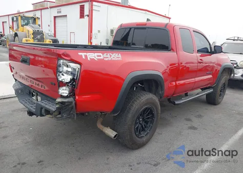 2017 Toyota Tacoma Access Cab/Sr5/Trd Spt/Or из США, поврежденный, VIN 5TFSZ5AN7HX109953